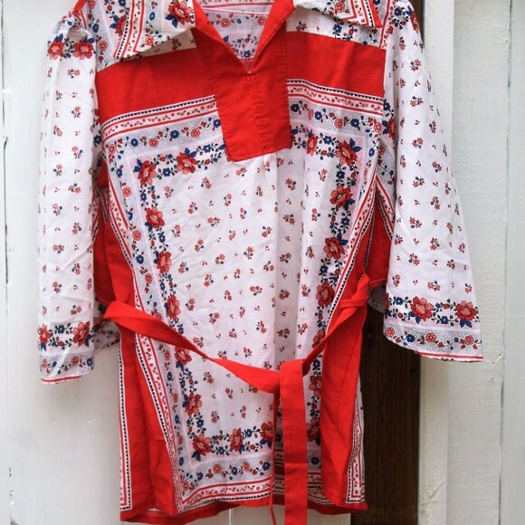 Ladies Peasant Hippie Boho Chic 1970s cotton Blouse top Tunic Gypsy Red and Whit - Picture 3 of 8